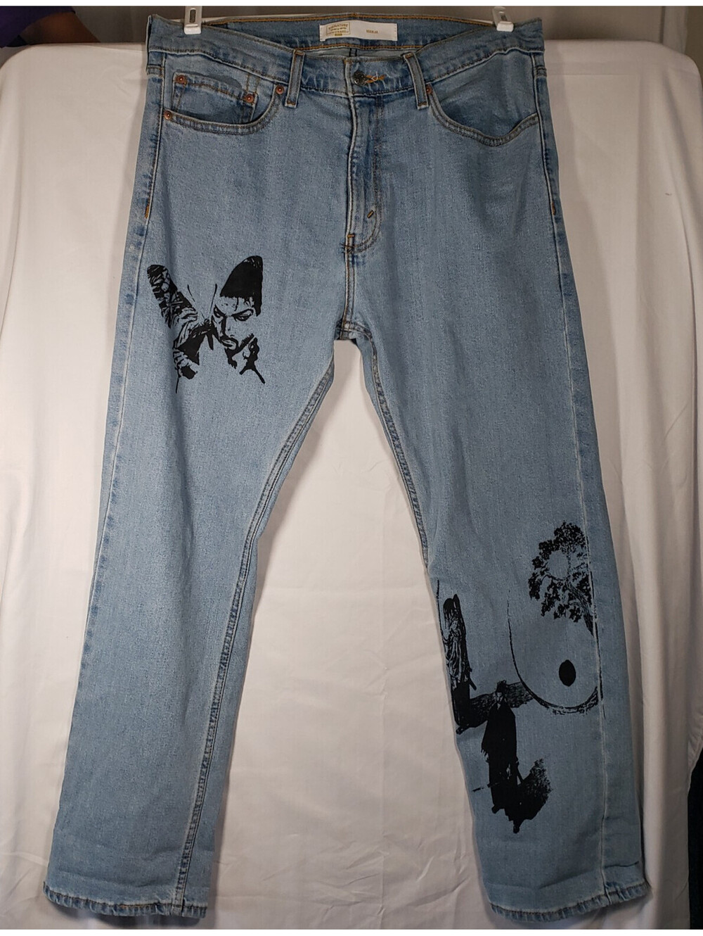 Signature by Levi Strauss Womens 34x30 Light Wash Graphic Print Jeans Stretch